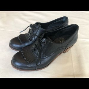 Samantha Pleet Wolverine 1000 Mile Nesbit Oxford